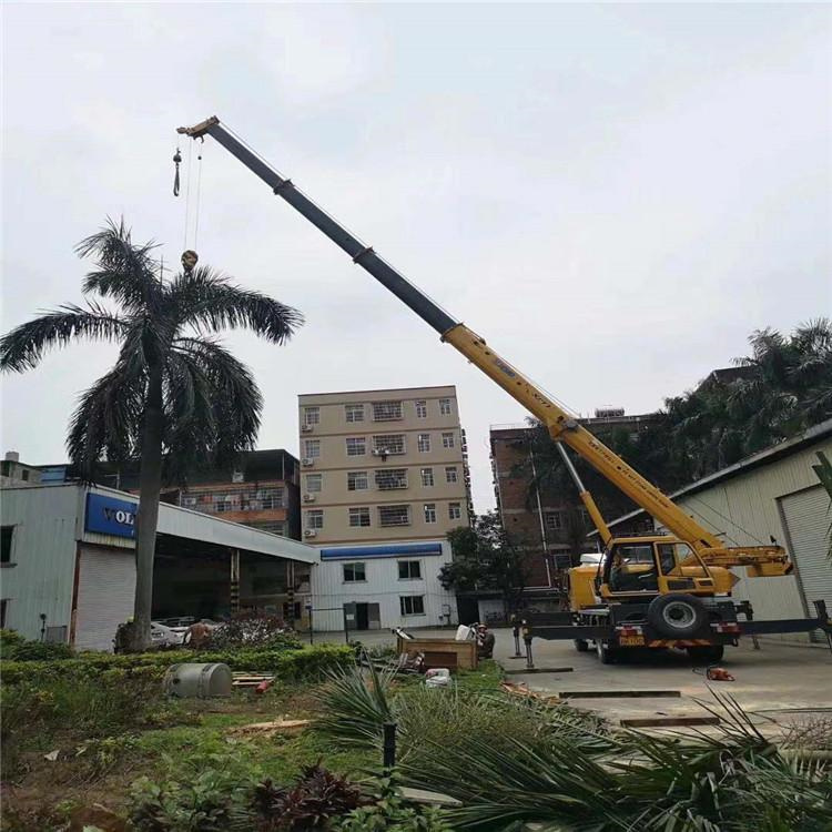 西充12吨吊车出租一天的收费标准是什么