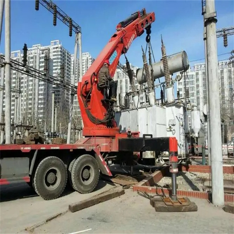 西充就近吊车出租|工地厂房吊装设备租赁|24小时高效响应