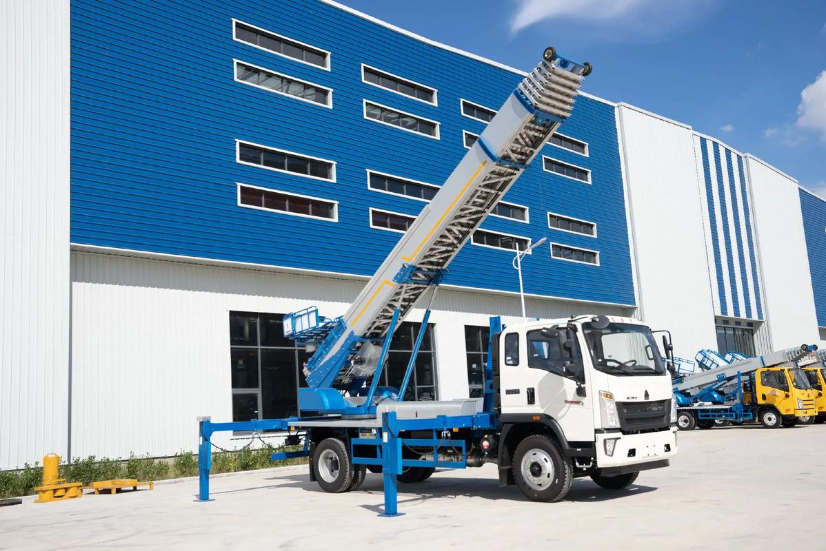 西充小型云梯车上料车租赁多少钱