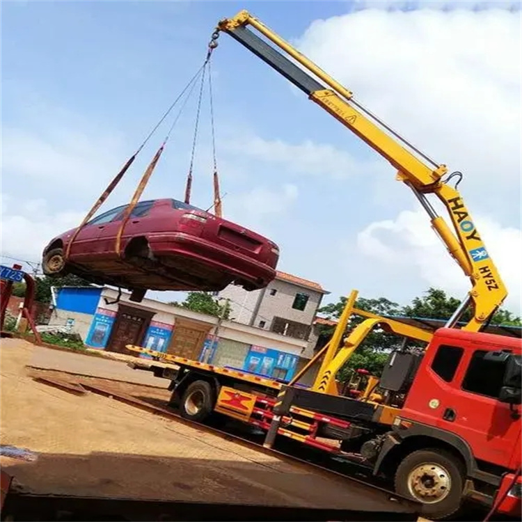 西充吊车救援小汽车怎么吊