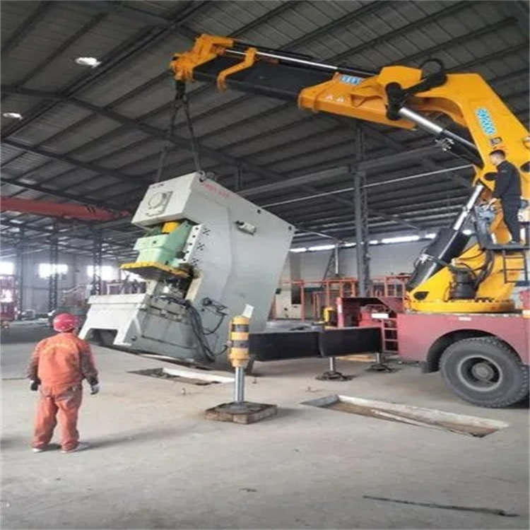 西充80吨折臂吊车出租附近电话